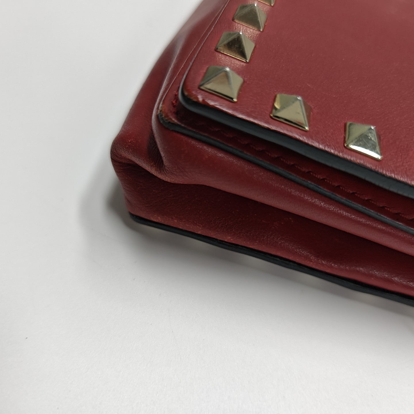 Rockstud Calfskin Red
