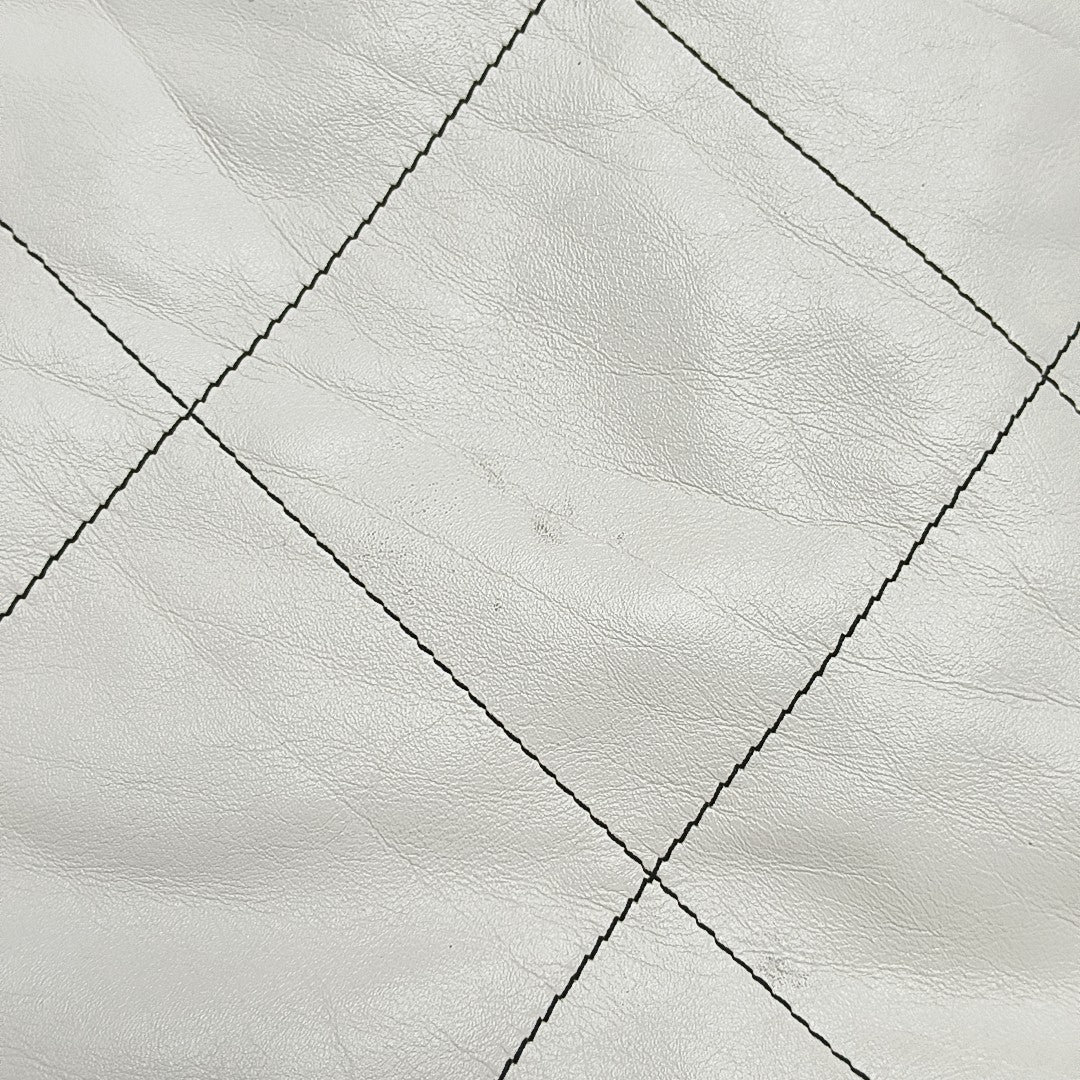 CHANEL 22 Large Quilted Calfskin White