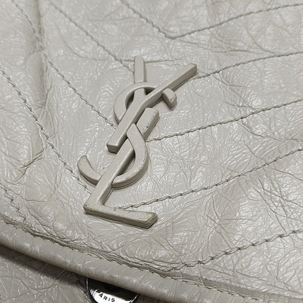 NIKI Medium Chevron Calfskin Beige