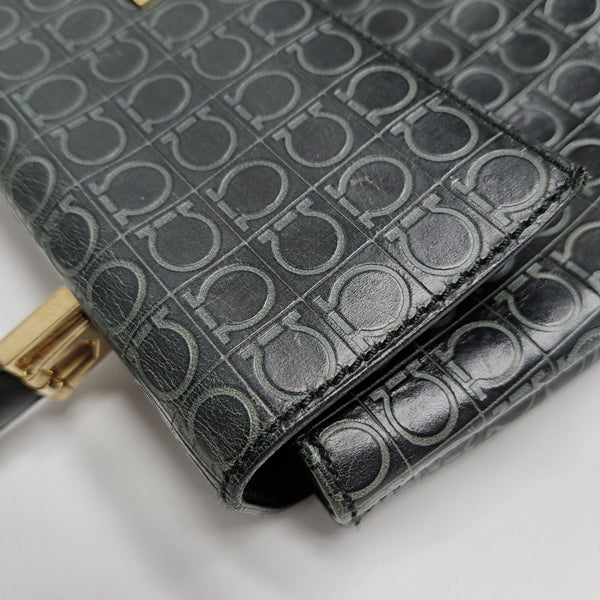 Kelly Calfskin Green