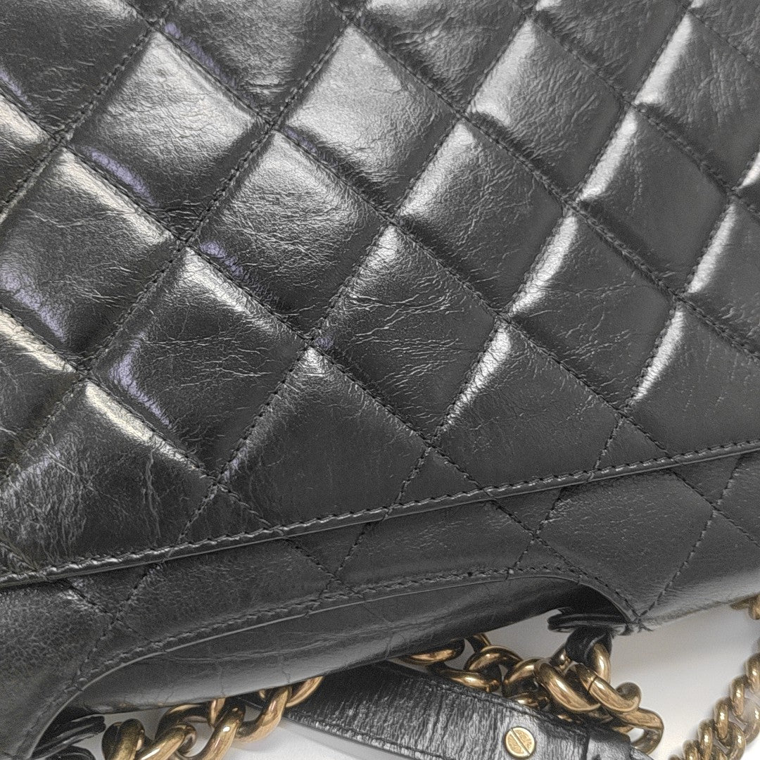 PREFECT EDGE Quilted Calfskin Black