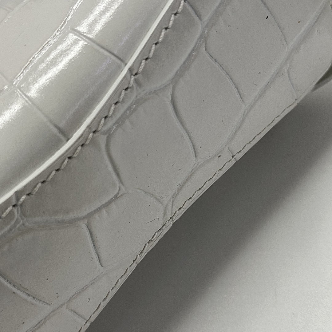 Neo Classic Nano Calfskin White