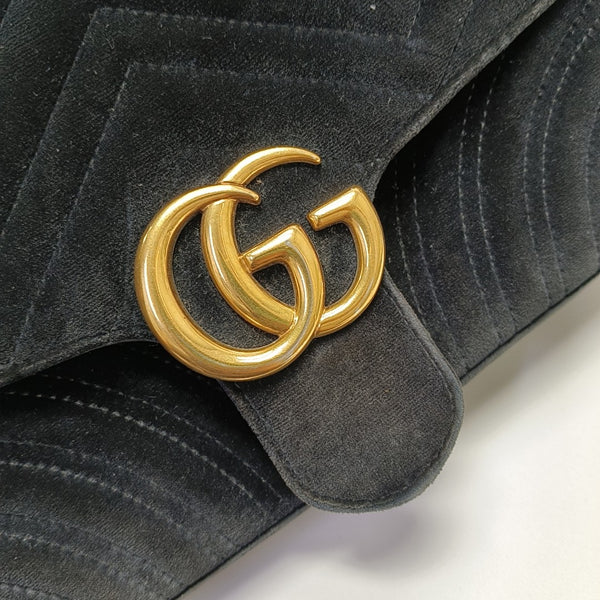 GG Marmont Medium Quilted Velvet Black