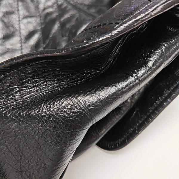 NIKI Medium Chevron Calfskin Black