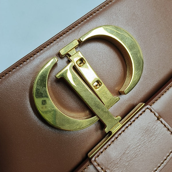 30 Montaigne Calfskin Brown