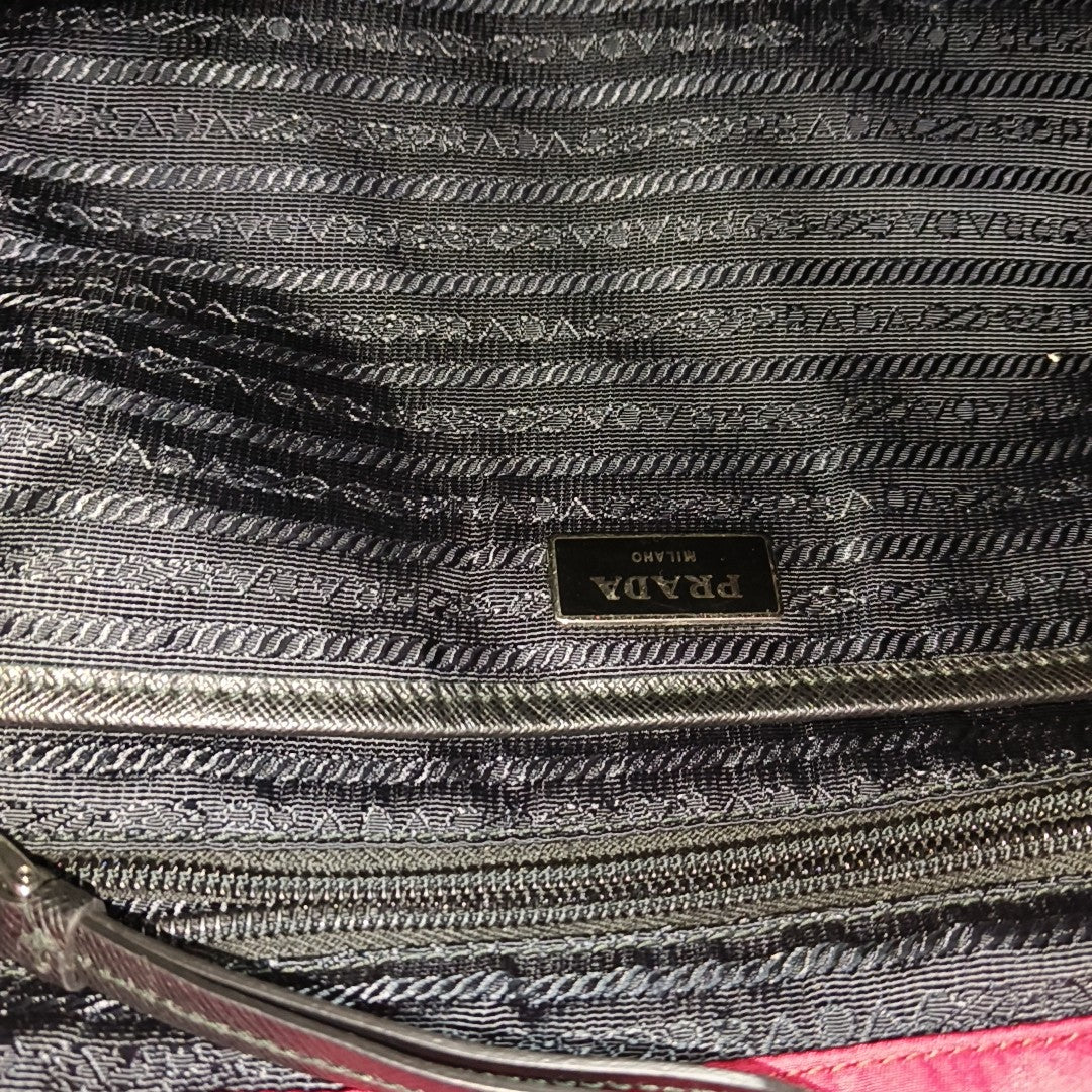 Black Nylon Nylon Red