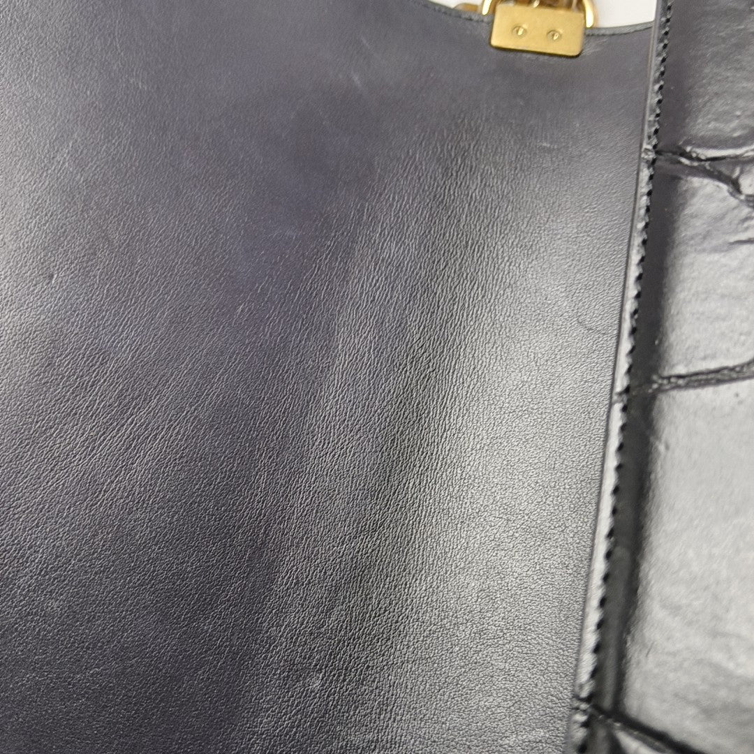 BOY CHANEL Medium Quilted Calfskin Black