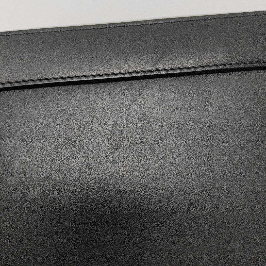 CLASSIC BOX Calfskin Black