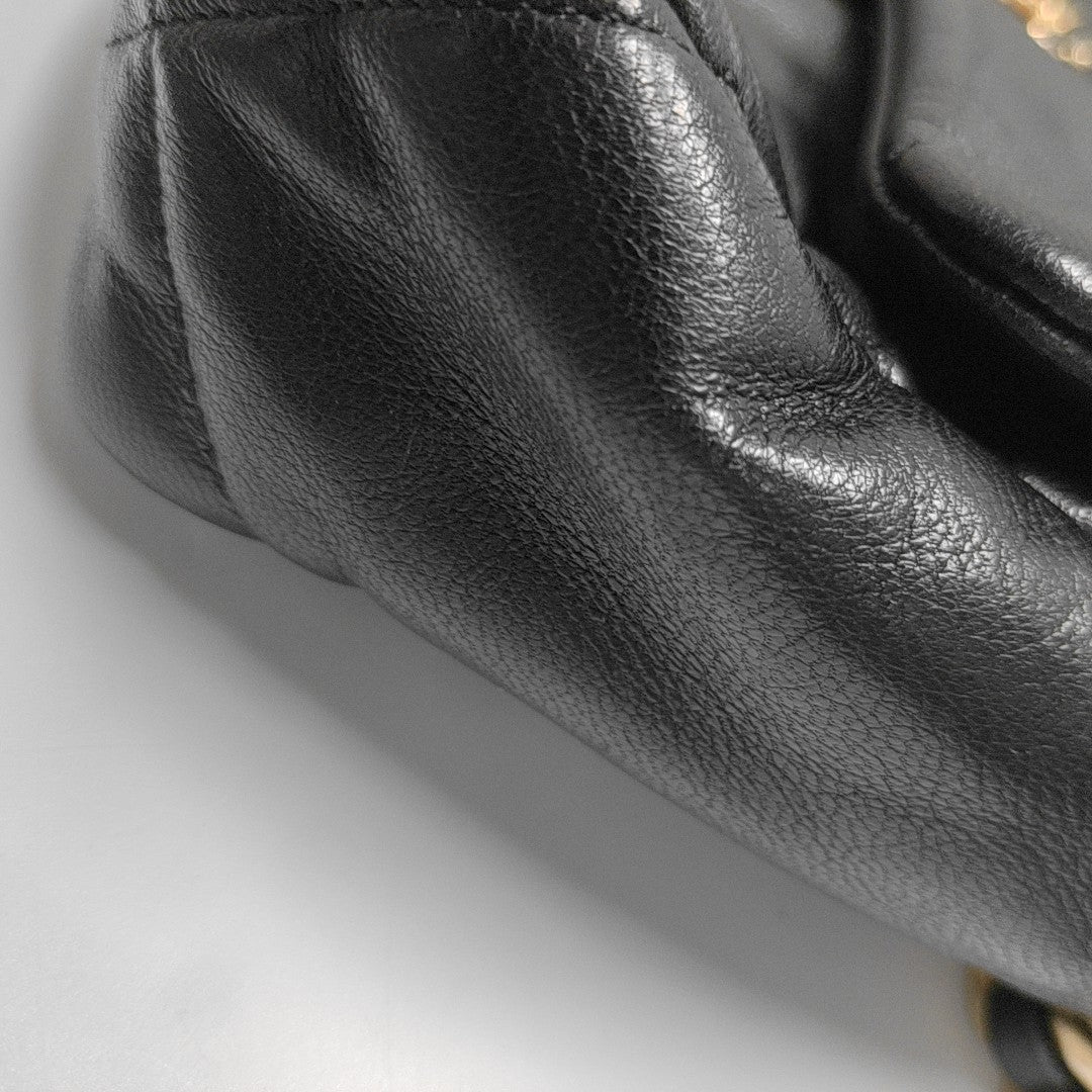 CHANEL 19 Small Quilted Lambskin Black