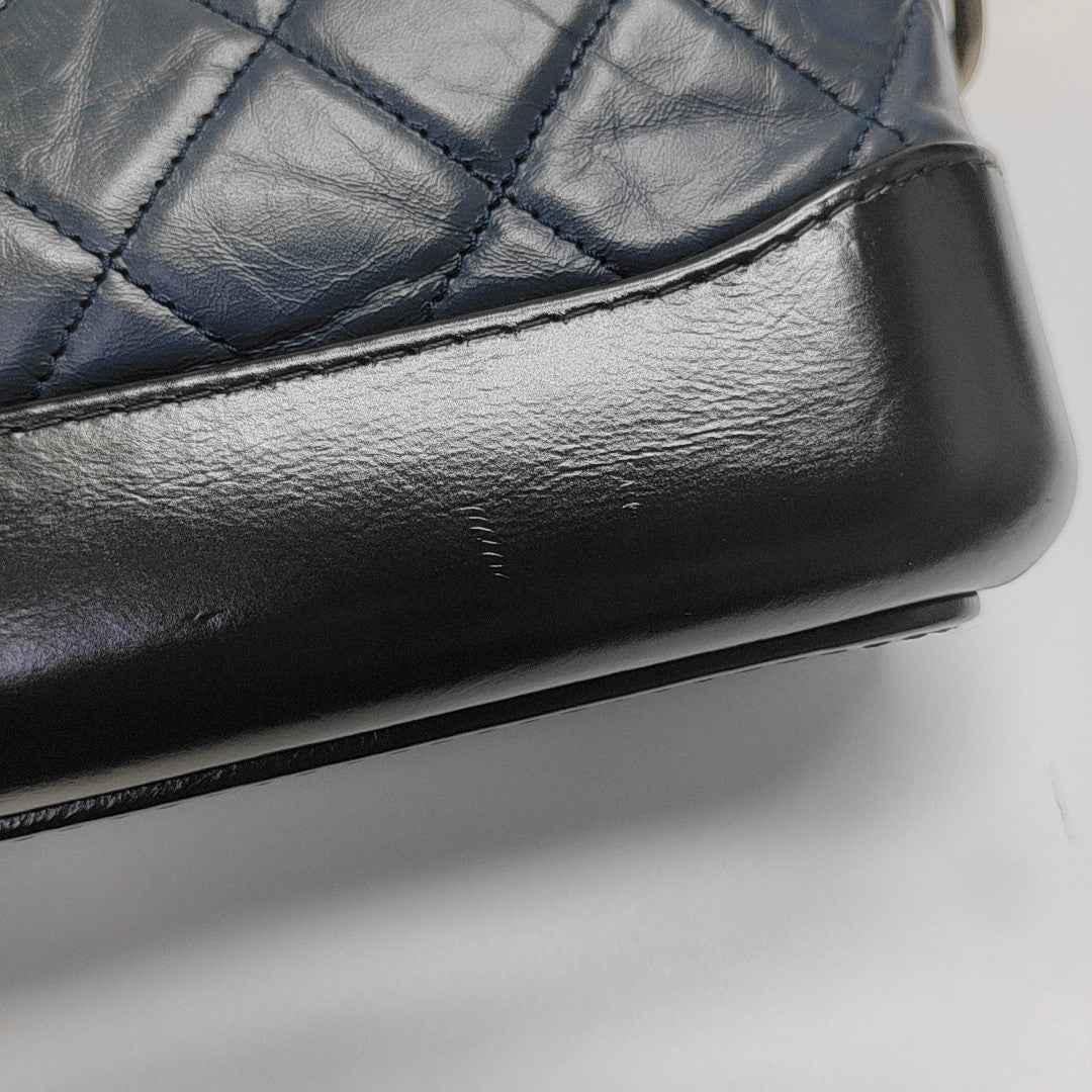GABRIELLE Small Quilted Calfskin Blue
