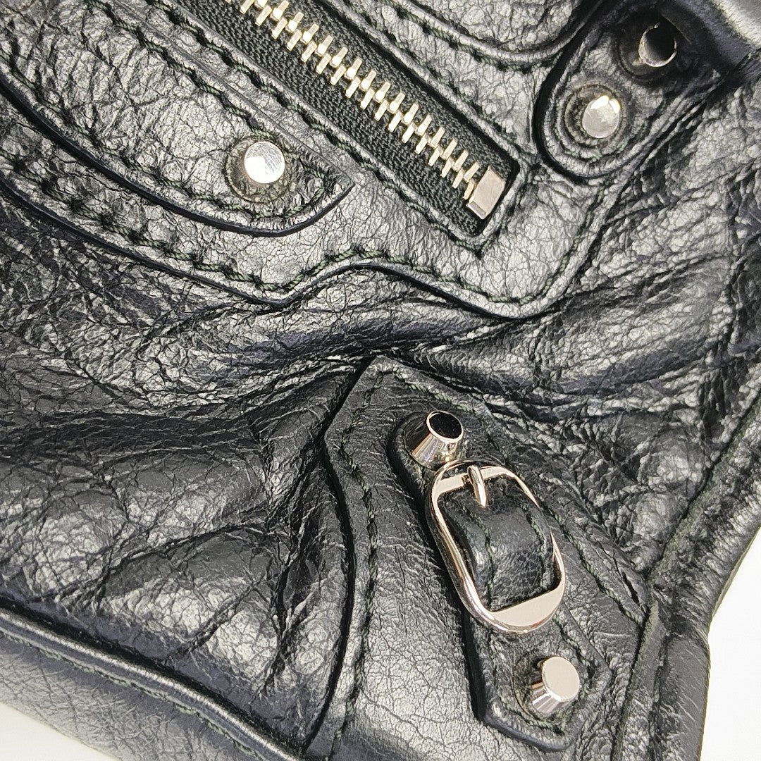 Classic Metallic Edge City Calfskin Black