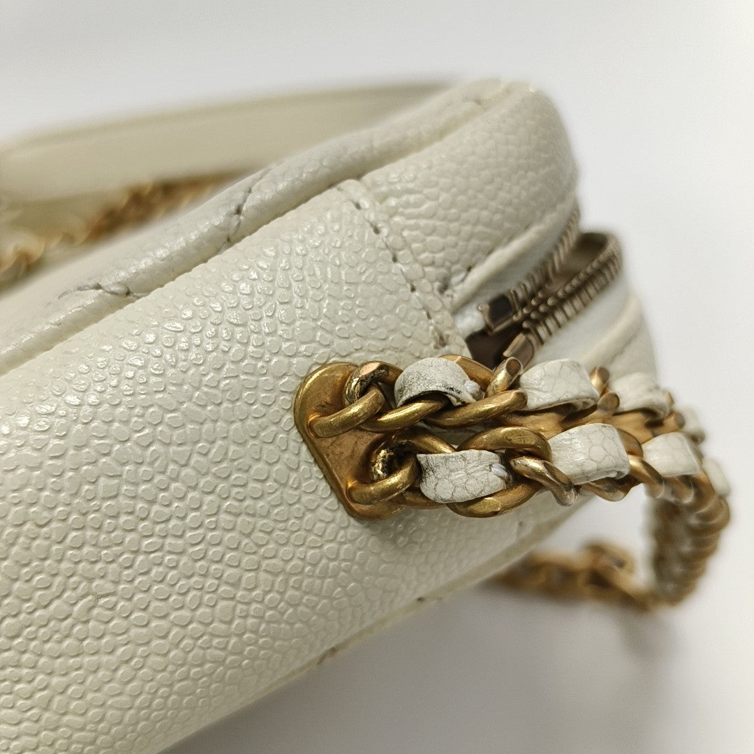Quilted Grained Calfskin White