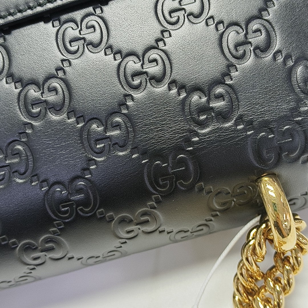 Padlock Medium Monogram Calfskin Black