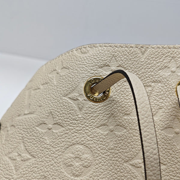 NÉONOÉ MM Monogram Calfskin White