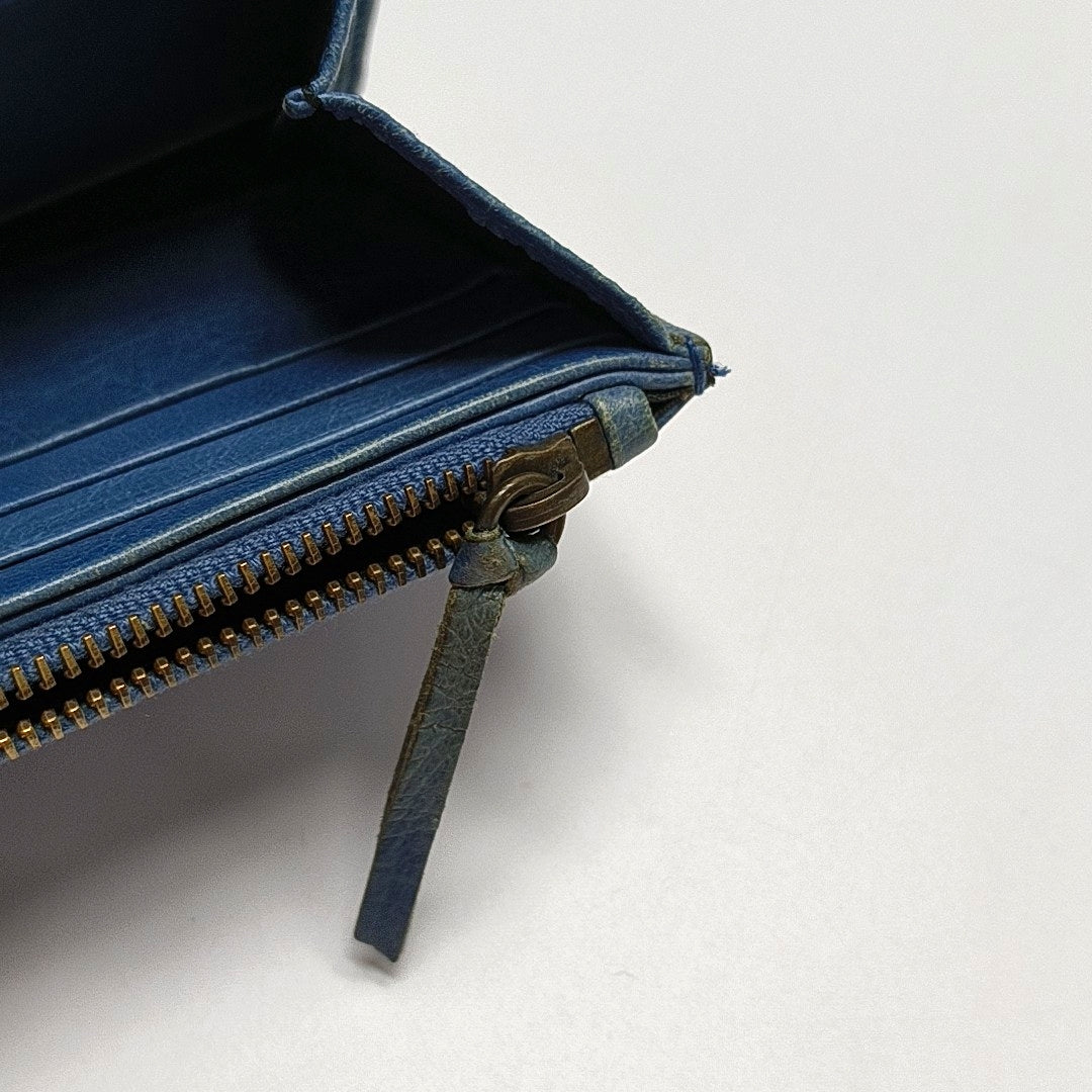 Authenticated pre-owned  Classic City Lambskin Blue Wallet - Wallet at Looply