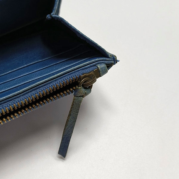 Authenticated pre-owned  Classic City Lambskin Blue Wallet - Wallet at Looply