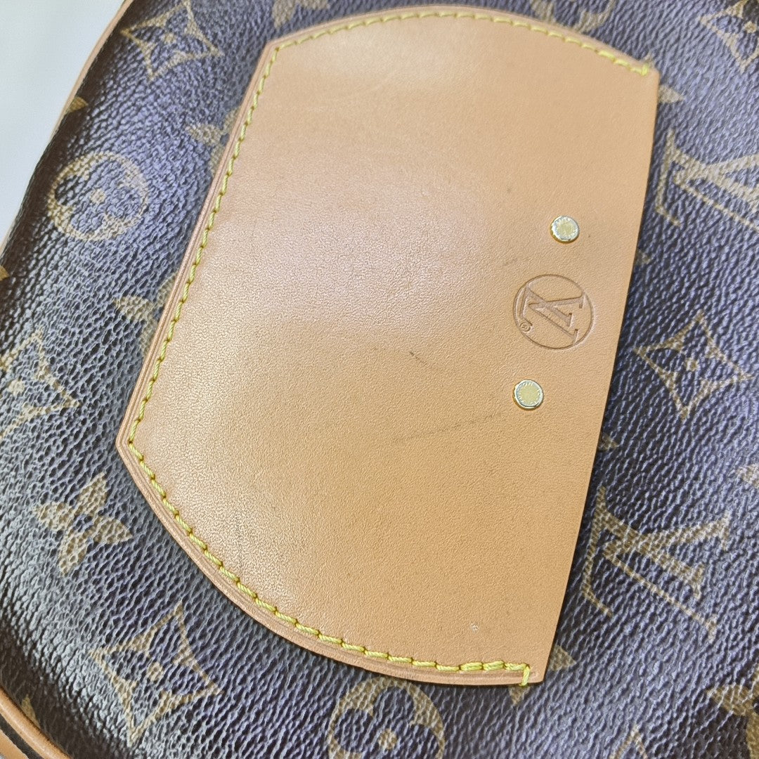 BOITE CHAPEAU MM Monogram Coated Canvas Brown