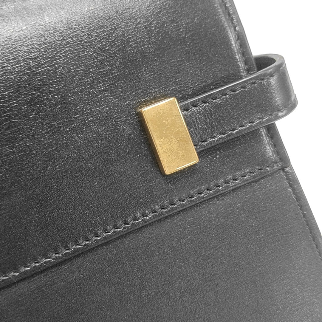 MANHATTAN Medium Calfskin Black