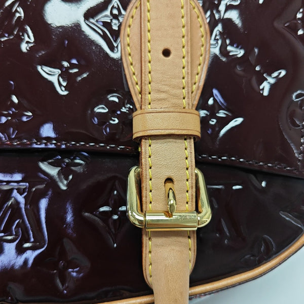 SUMMIT DRIVE Patent Leather Red