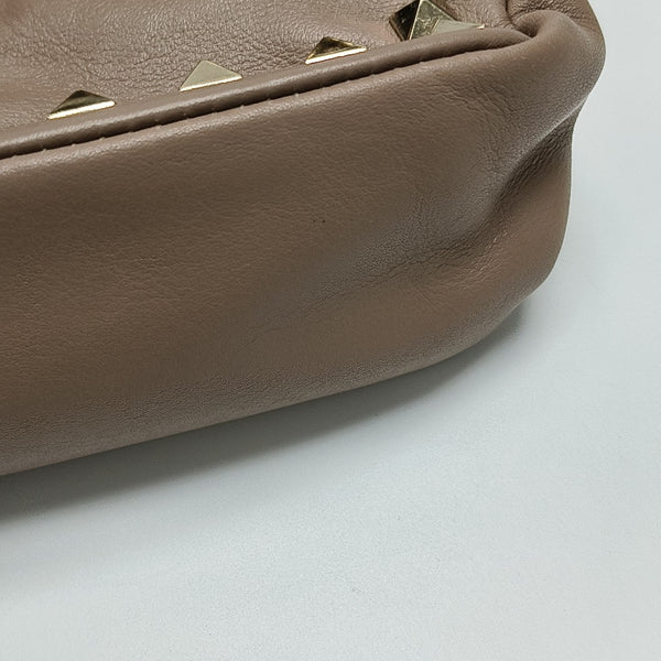 Rockstud Calfskin Pink