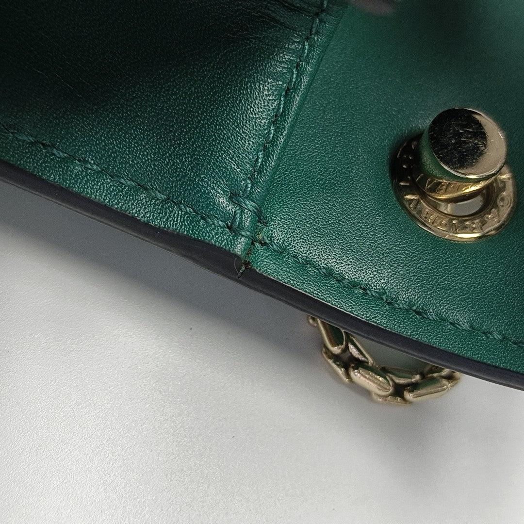 SERPENTI FOREVER Medium Calfskin Green