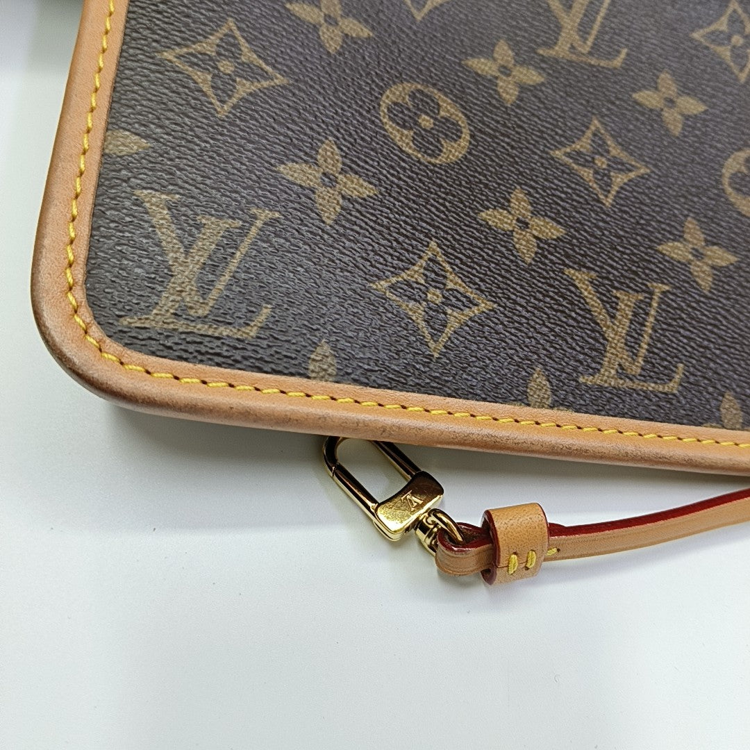 CARRYALL PM Monogram Coated Canvas Brown