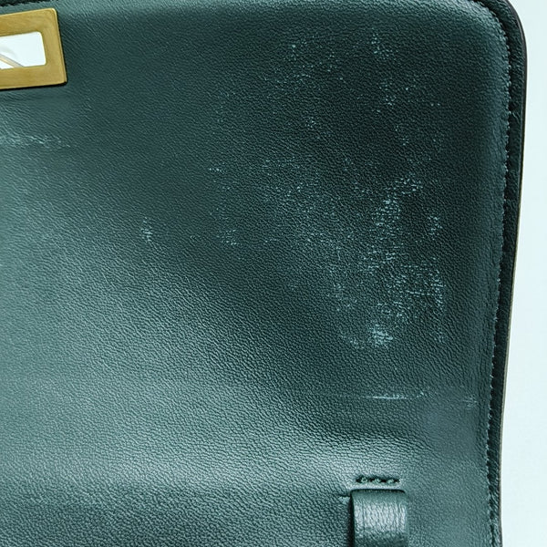 CLASSIC BOX Medium Calfskin Green