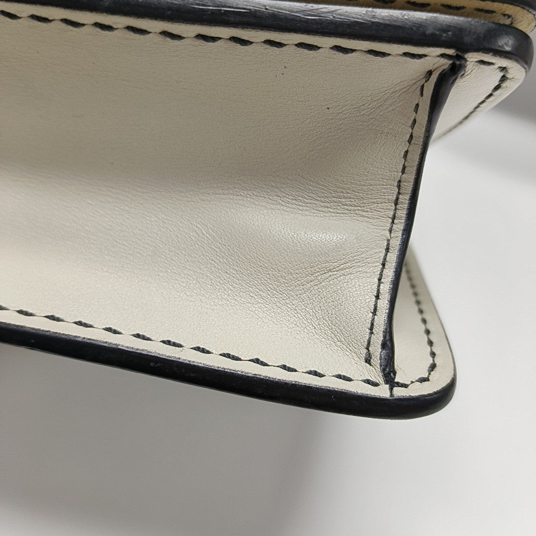 J'adior Calfskin White