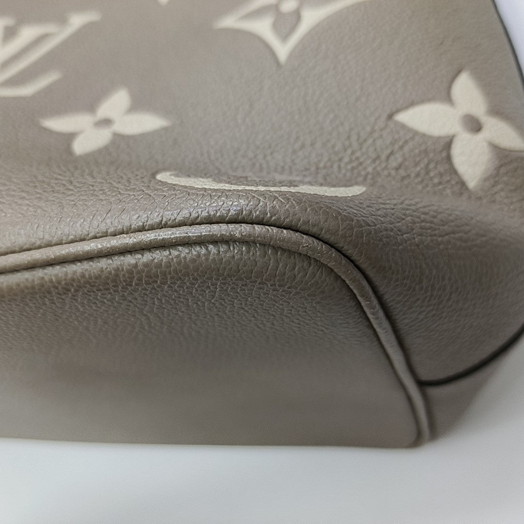 NÉONOÉ MM Calfskin Gray