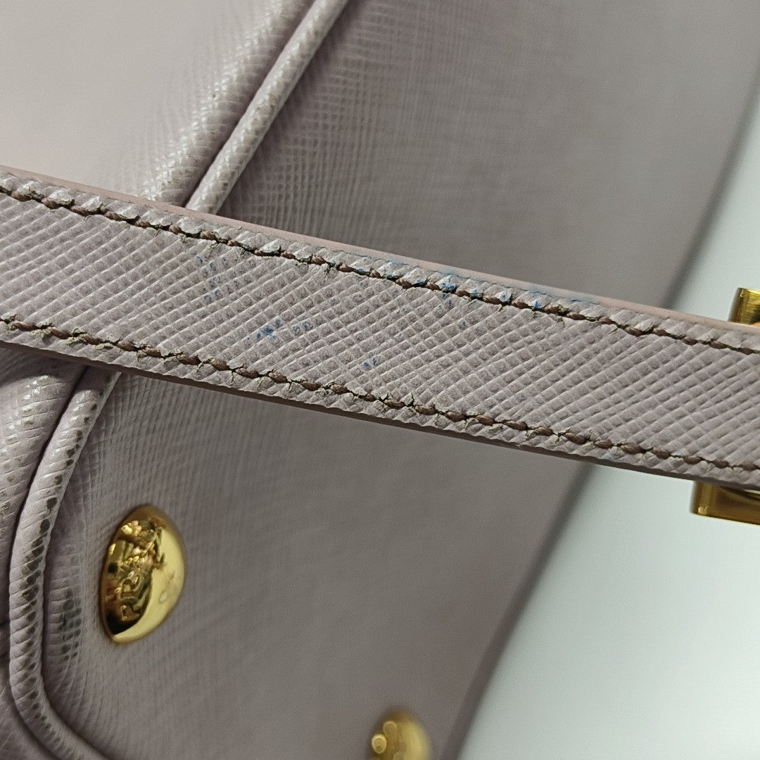 Galleria Medium Saffiano Calfskin Pink