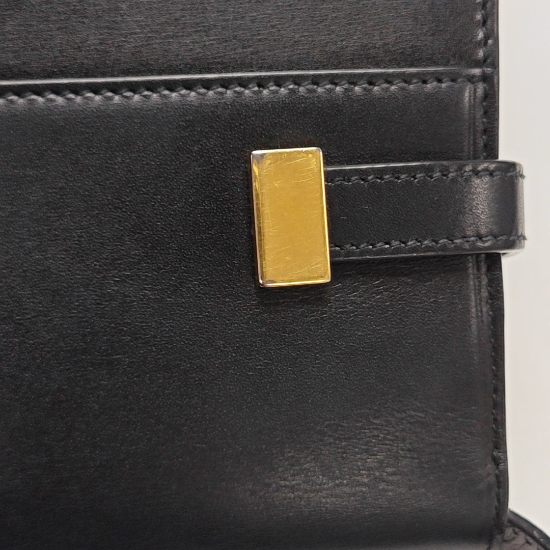MANHATTAN Medium Calfskin Black
