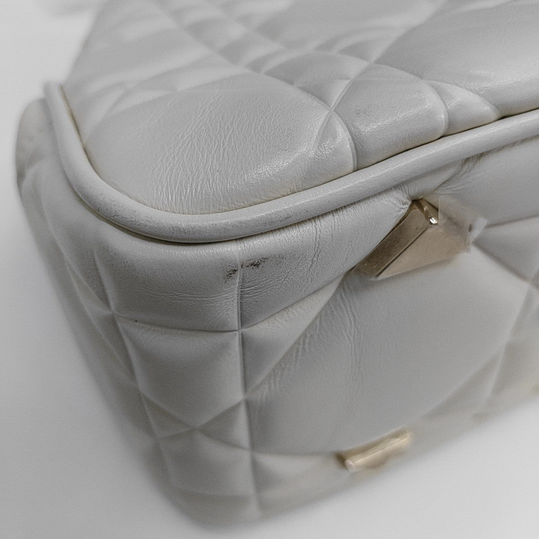 Lady 95.22 Medium Cannage Calfskin White