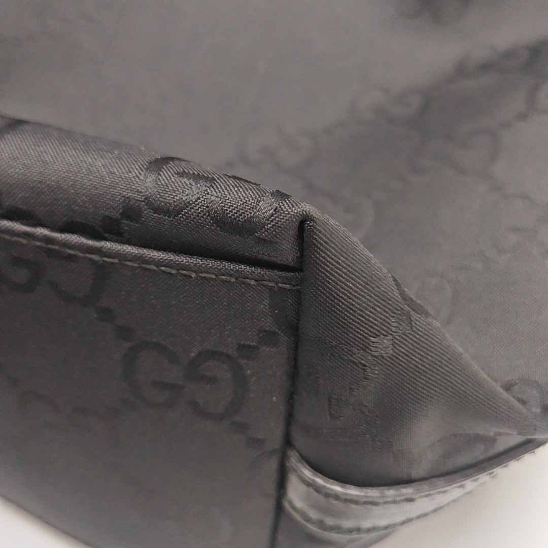 Monogram Canvas Black