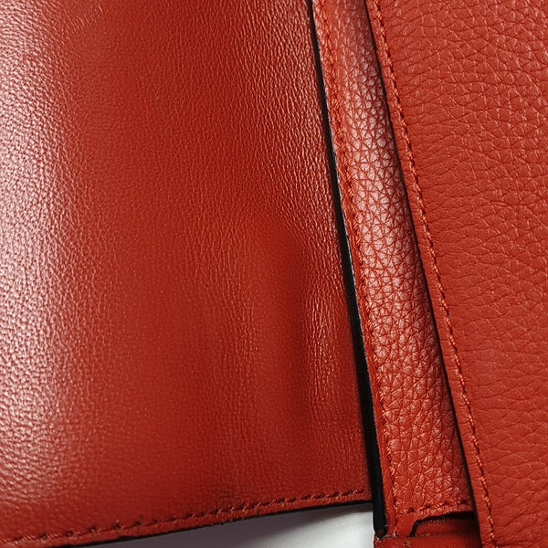 TRAPEZE Medium Calfskin Red