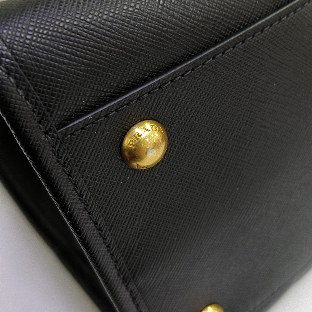 Saffiano Calfskin Shoulder Bag Black