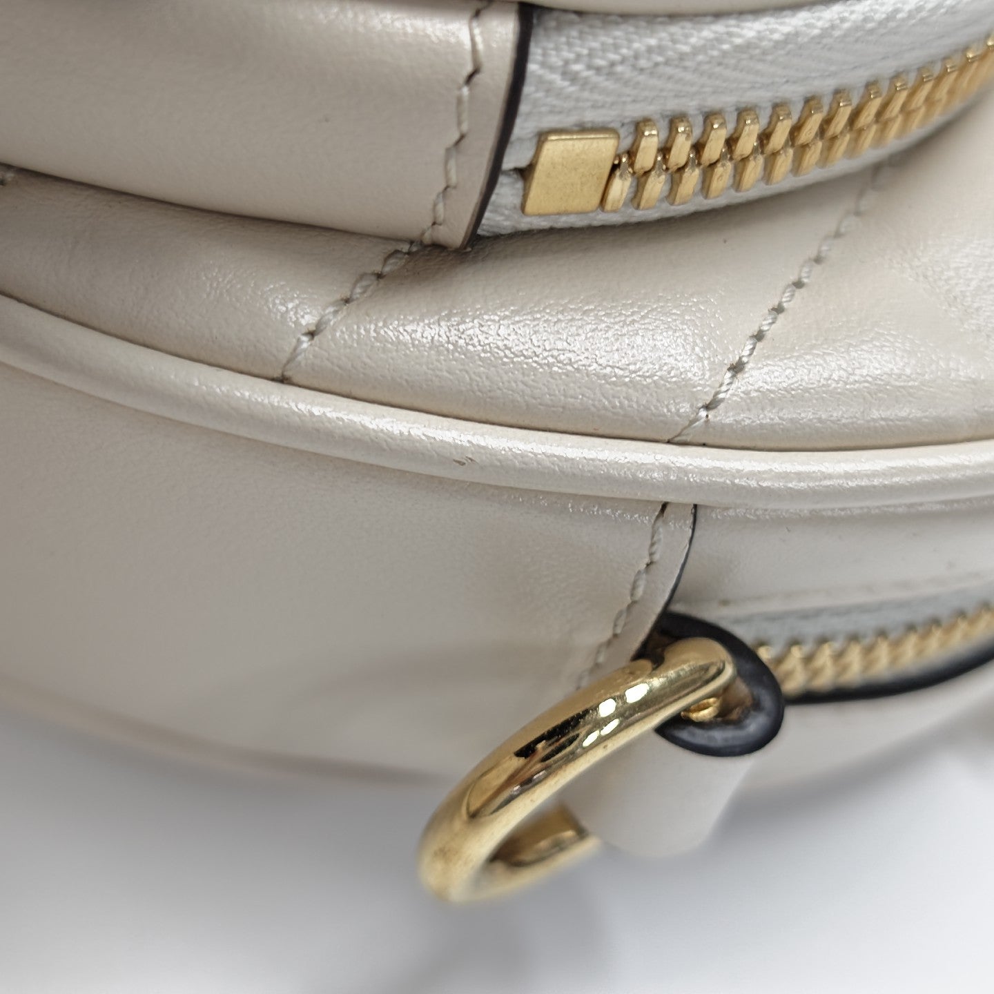 GG Marmont Small Quilted Calfskin White