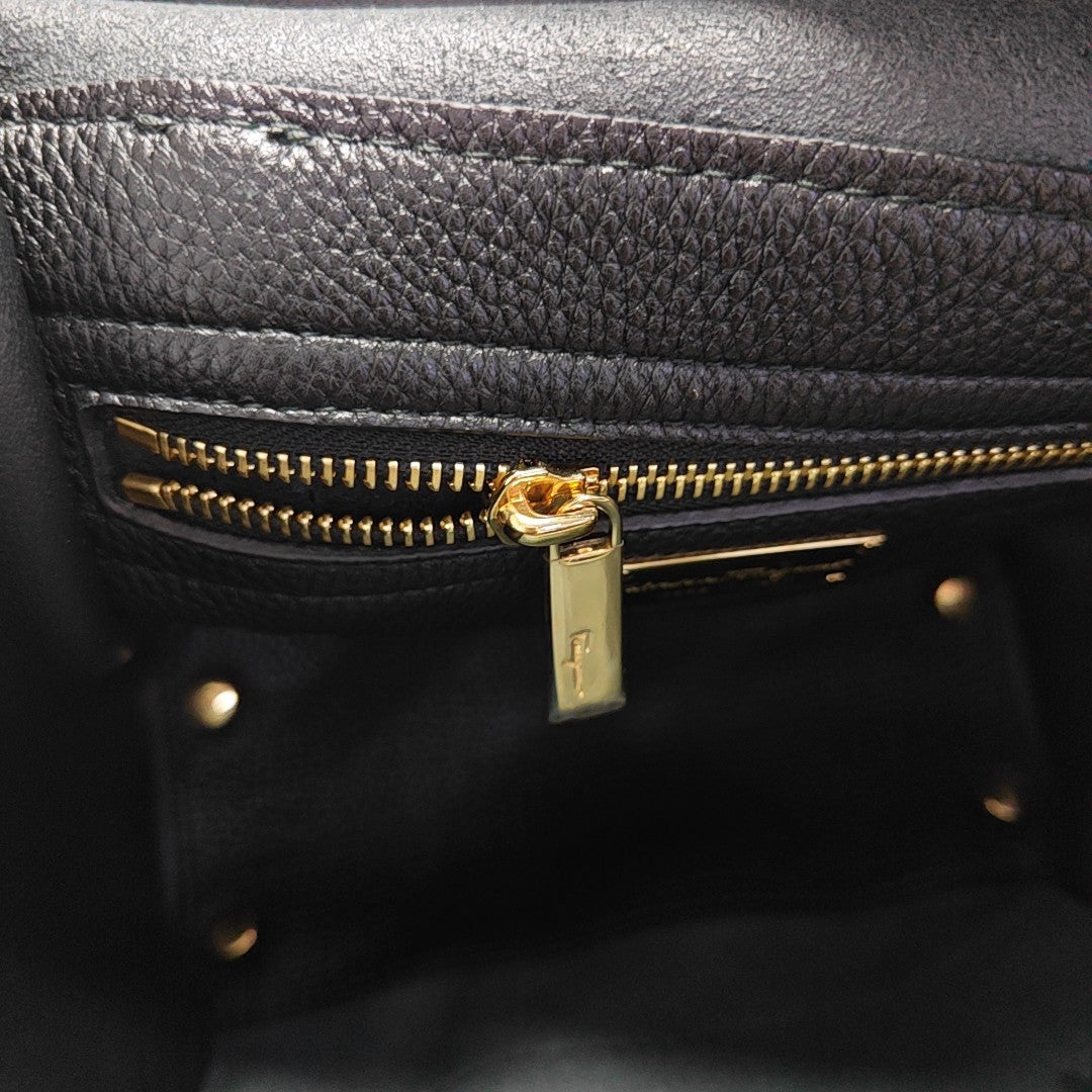 Amy Calfskin Black