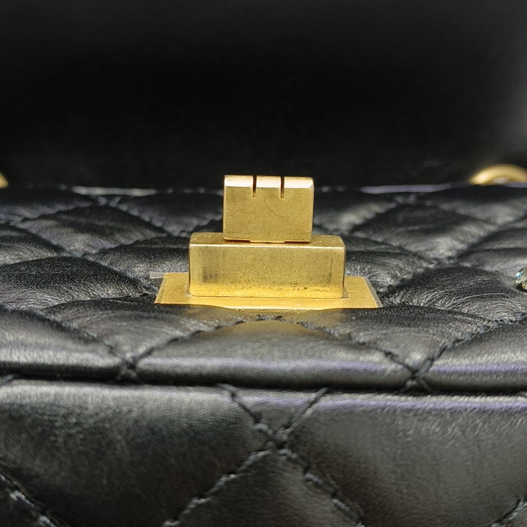2.55 224 (mini) Quilted Vintage Calf Black