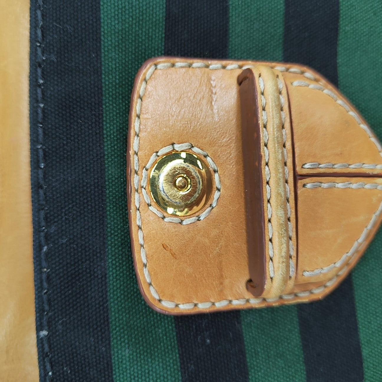 Quilted Canvas Shoulder Bag Green