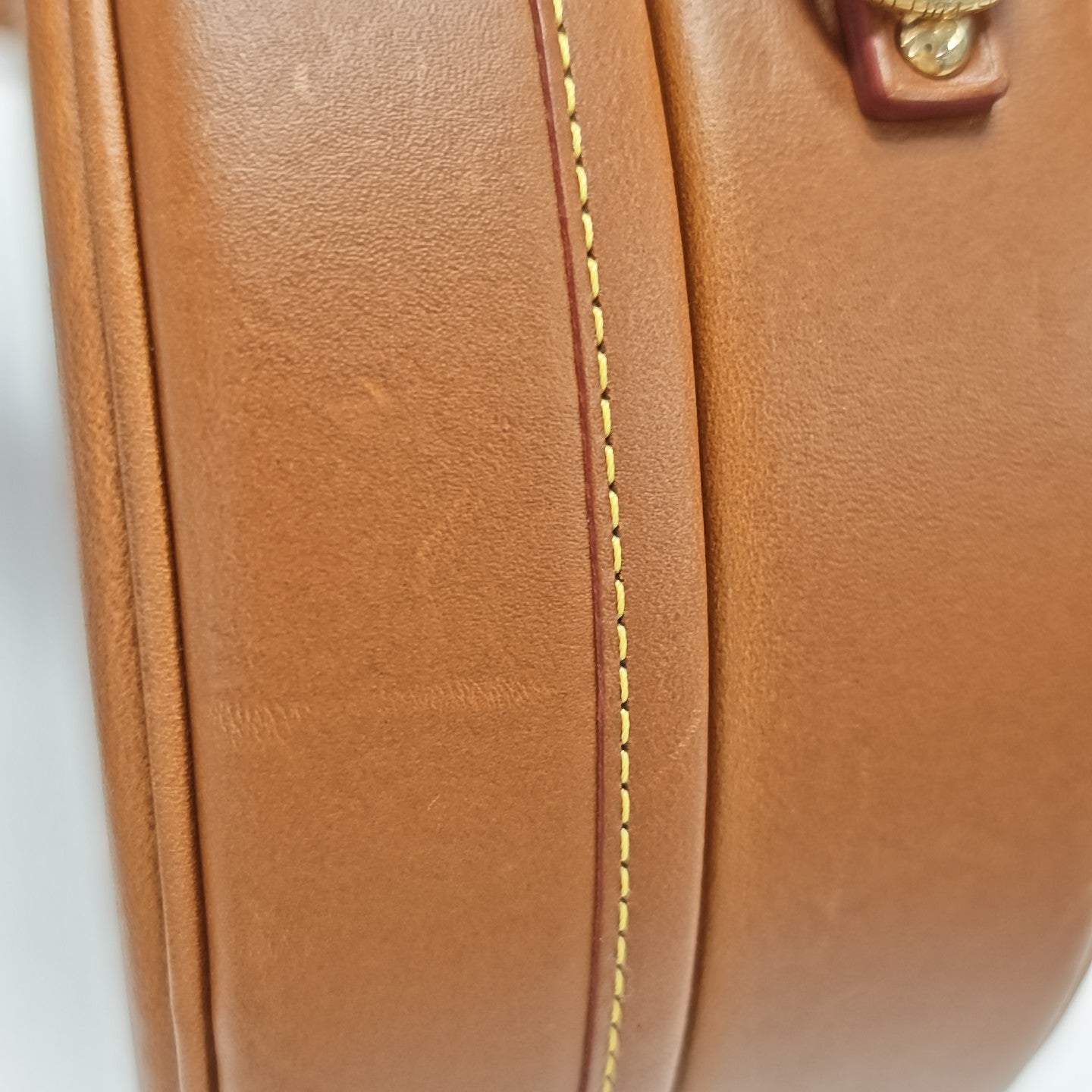 BOITE CHAPEAU PM Calfskin Brown