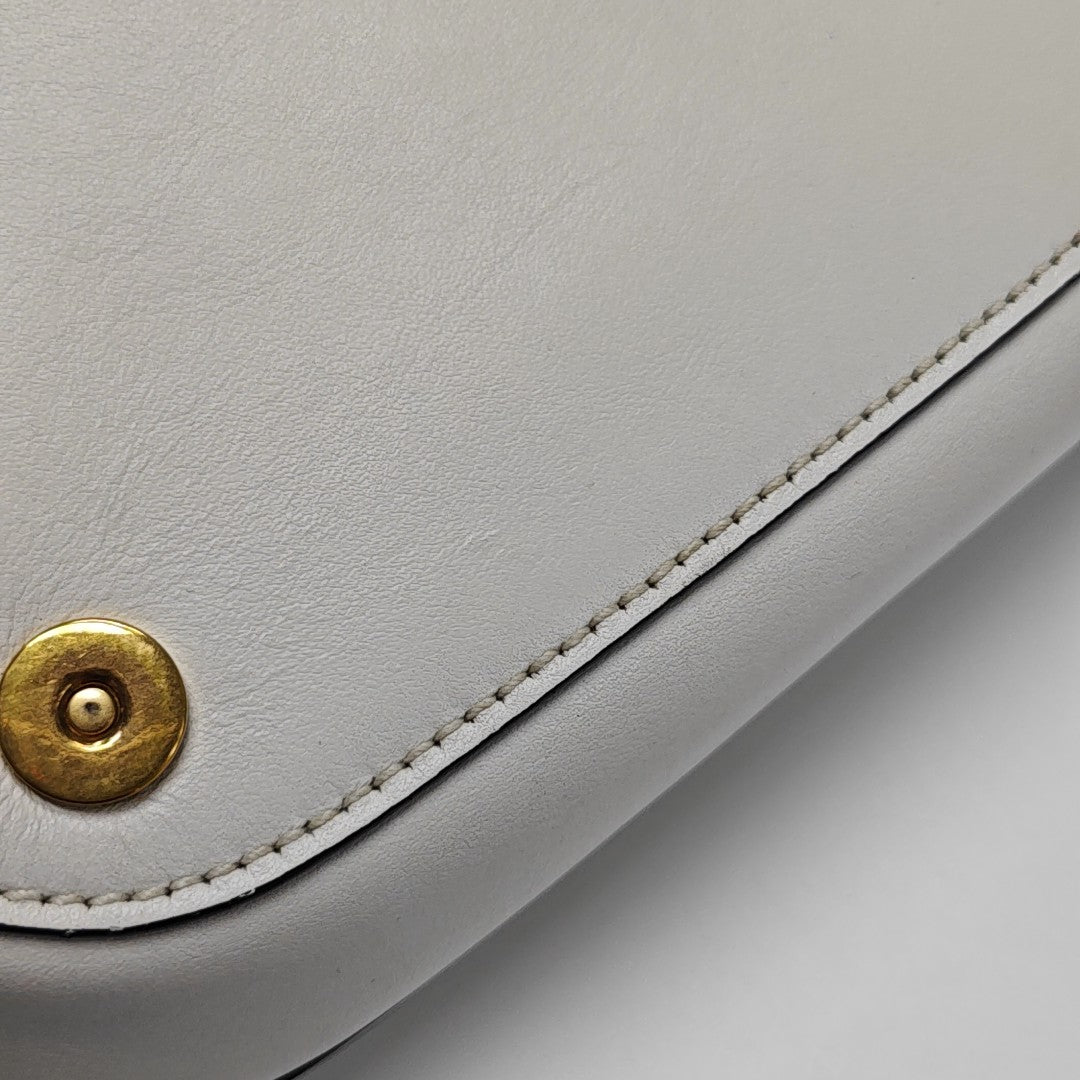 Calfskin White