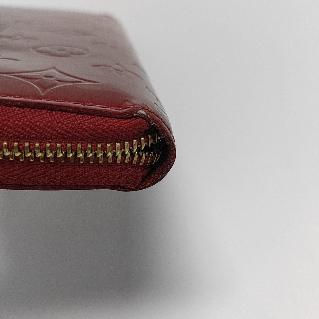 ZIPPY Monogram Patent Calfskin Red Wallet