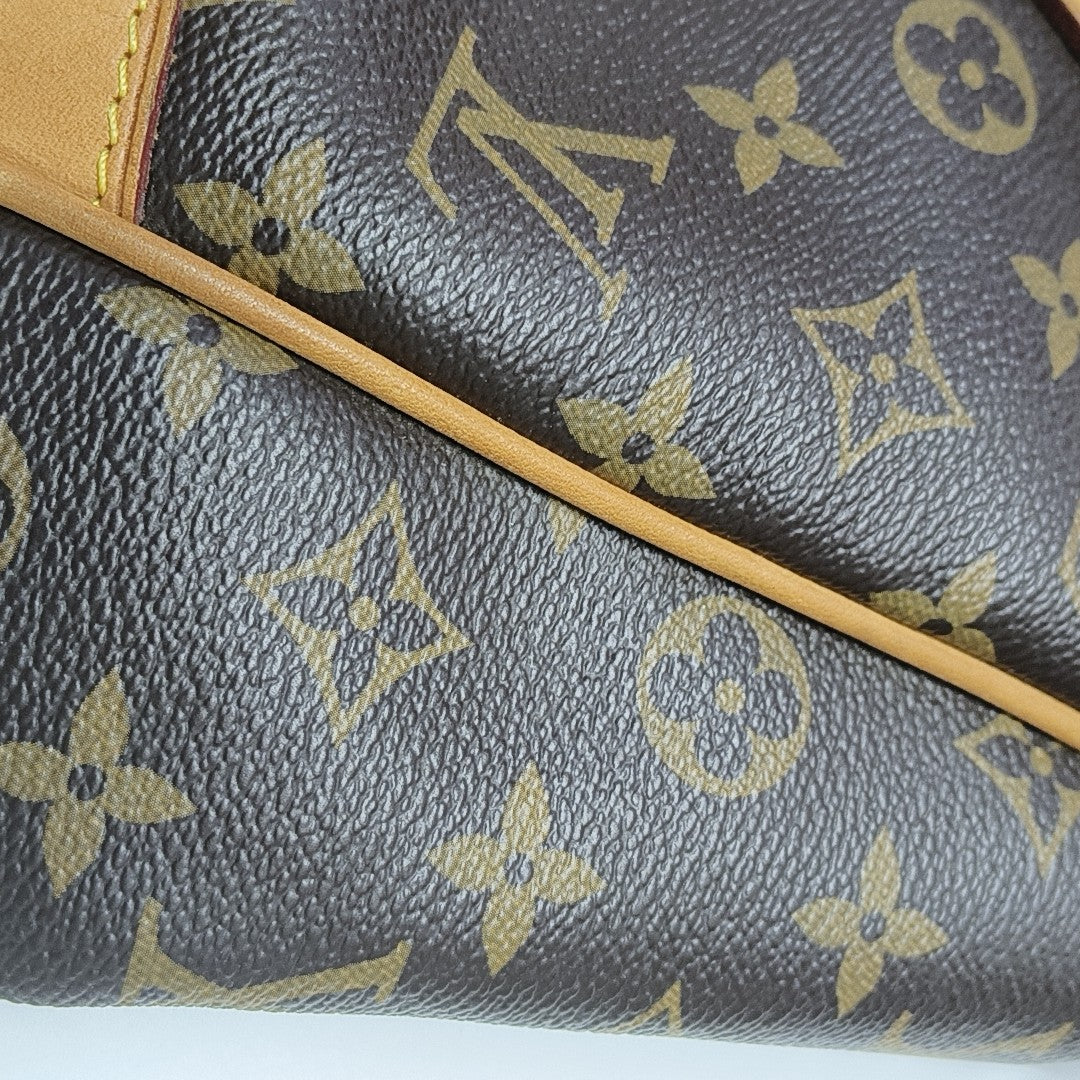 ESTRELA MM Monogram Coated Canvas Brown