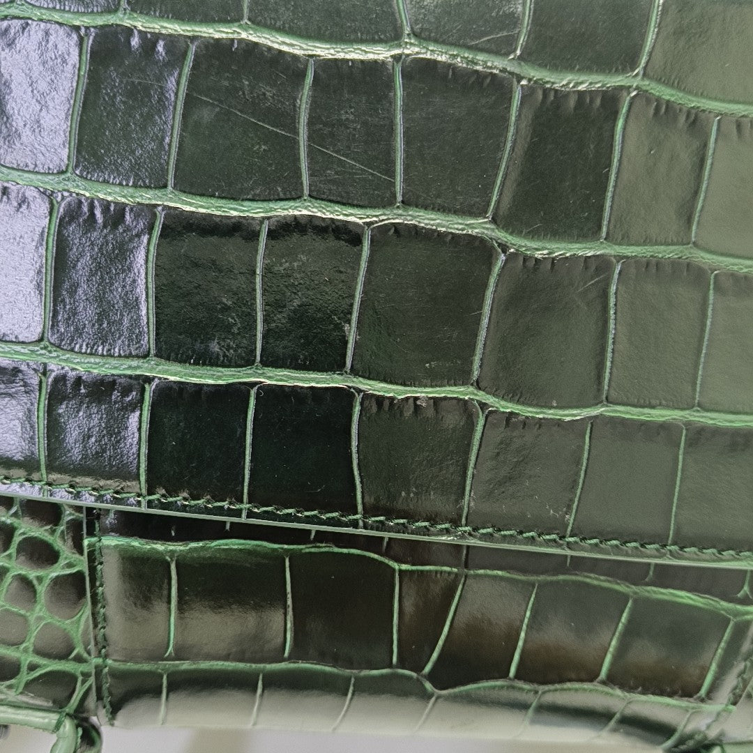Hourglass S Calfskin Green