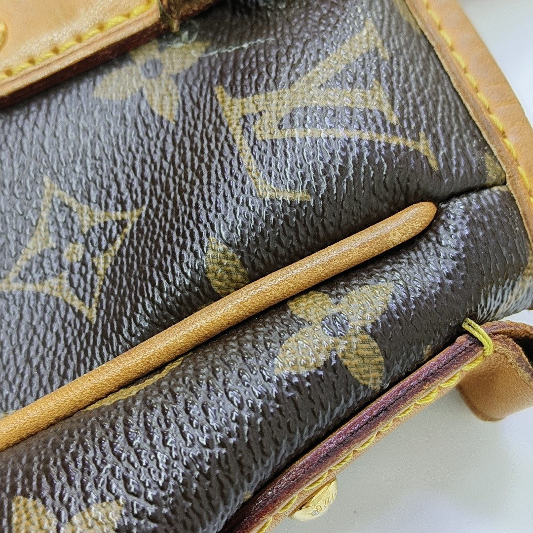 ESTRELA MM Monogram Coated Canvas Brown