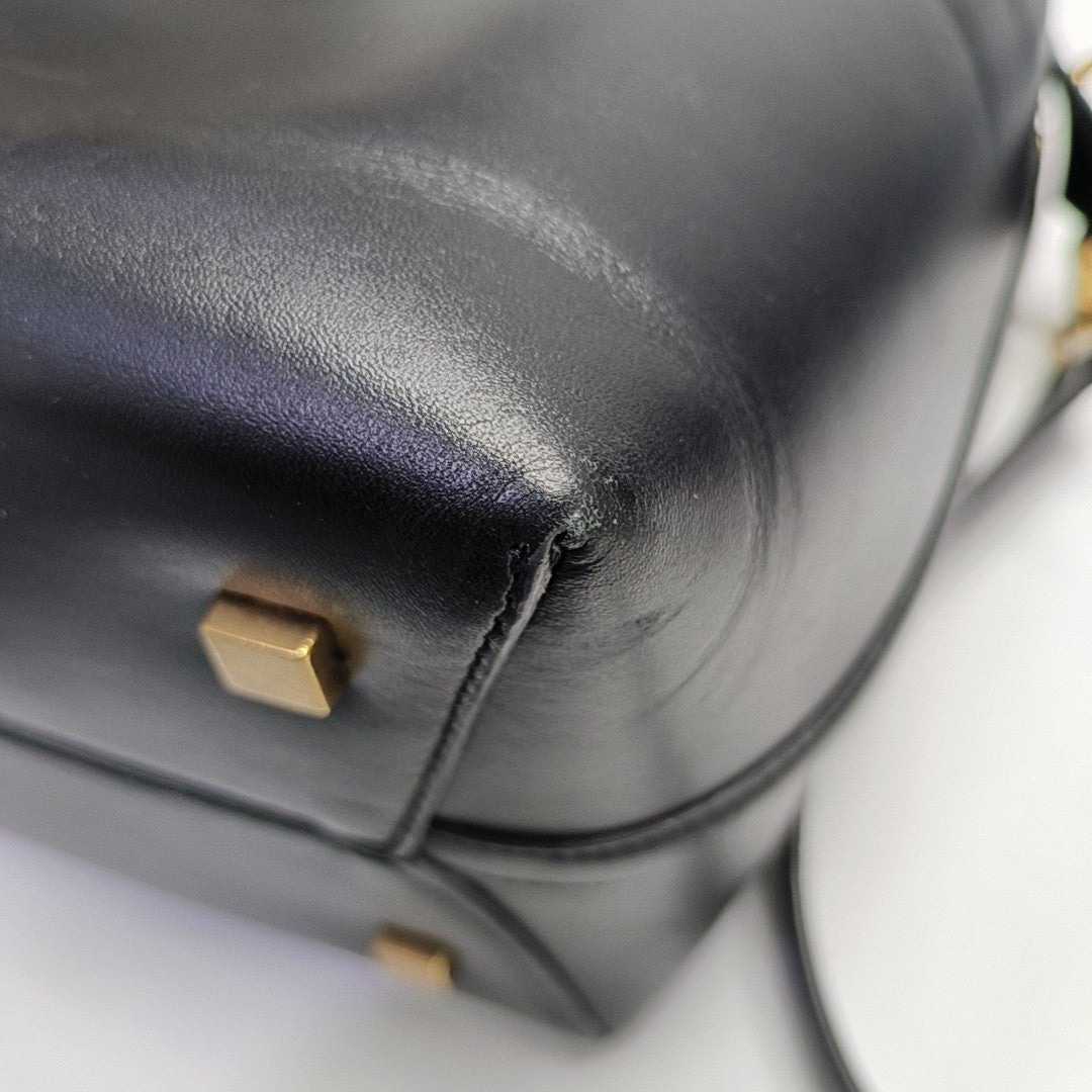 LE 37 Small Calfskin Black