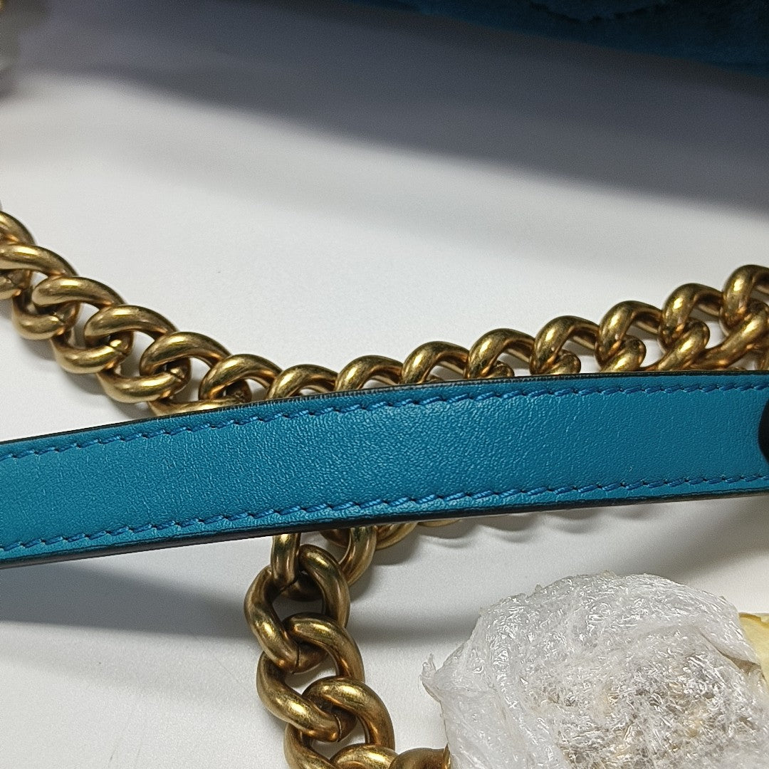 GG Marmont Medium Quilted Velvet Blue