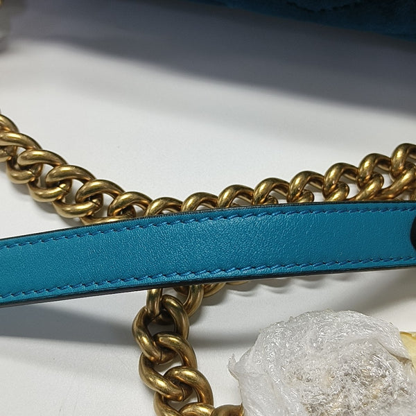 GG Marmont Medium Quilted Velvet Blue