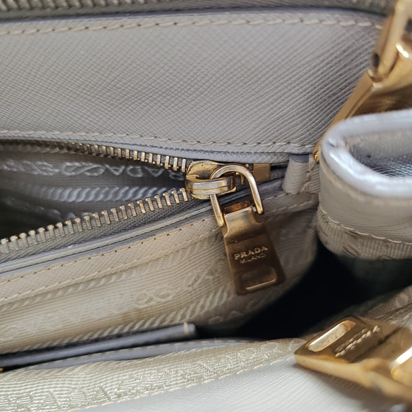 Galleria Large Saffiano Calfskin Gray
