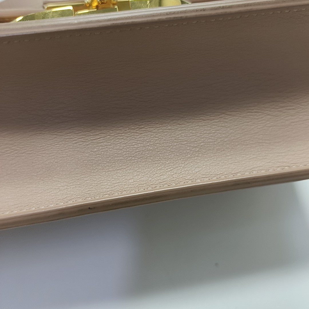 30 Montaigne Calfskin Pink